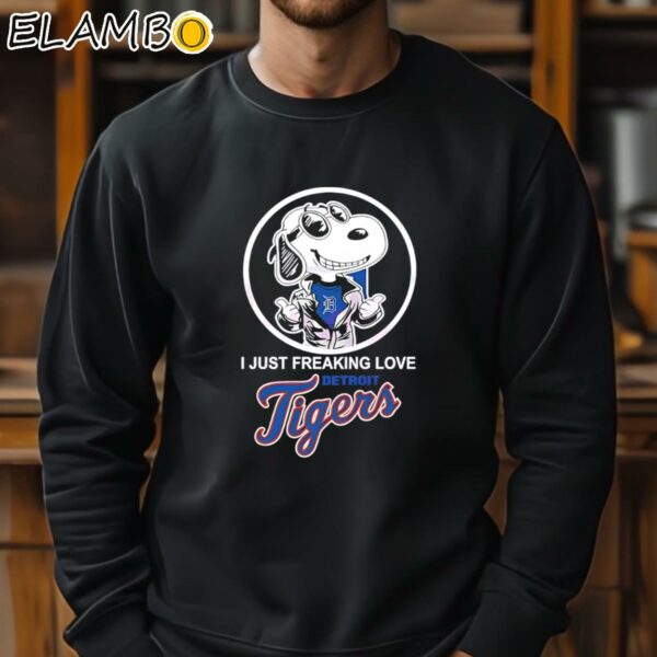 Snoopy I Just Freaking Love Detroit Tigers Shirt Sweatshirt 11
