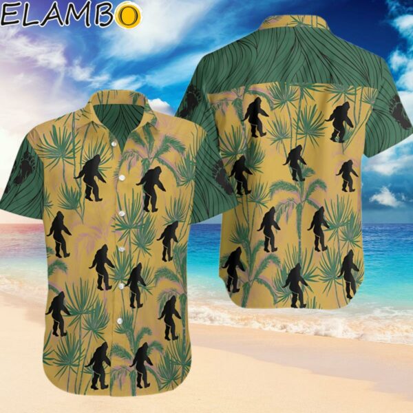Bigfoot Summer Short Sleeve Hawaiian Beach Shirt Hawaiian Hawaiian